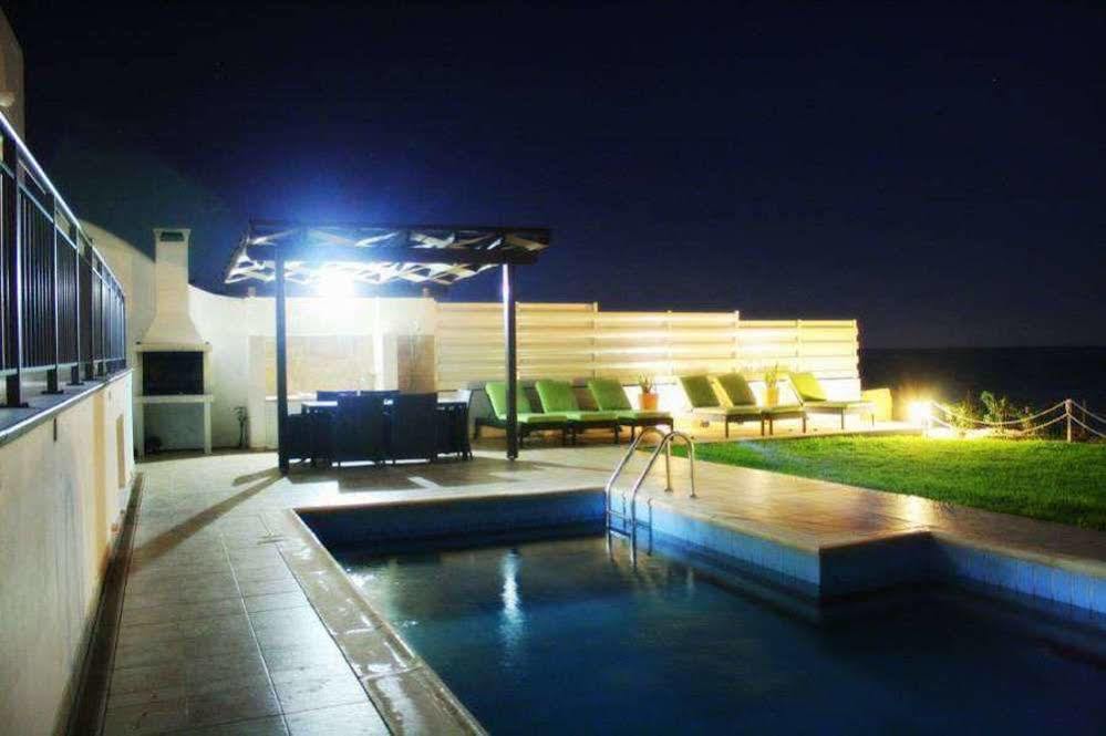 Blue Coral Beach Villas Paphos Exterior foto